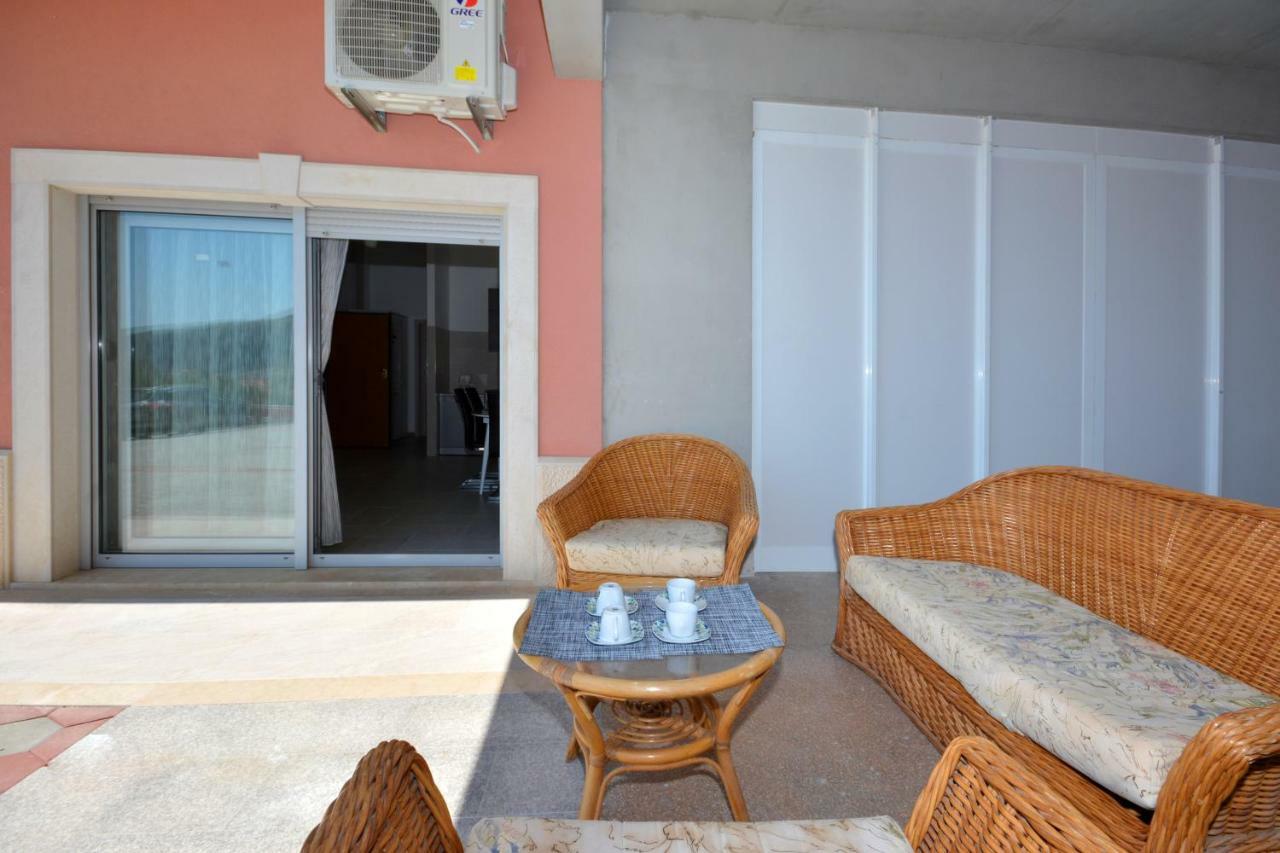 Apartman Lucic Apartment Split Ngoại thất bức ảnh